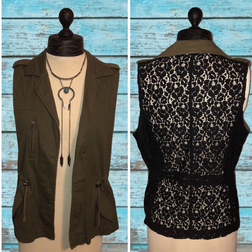 💜2/$12 Olive Green Vest With Black Lace Back